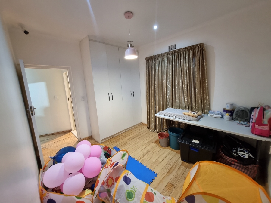 3 Bedroom Property for Sale in Croydon Western Cape